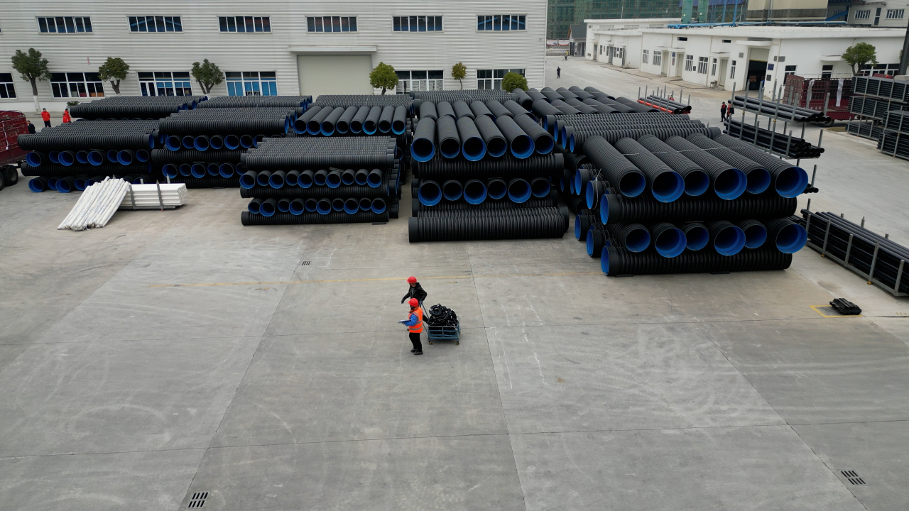 PE 拖拉管顶管施工地面构筑物保护：监测项目、防护措施